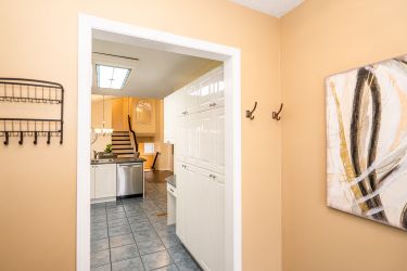 1 Hunter Road, Orangeville