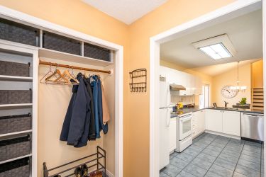 1 Hunter Road, Orangeville