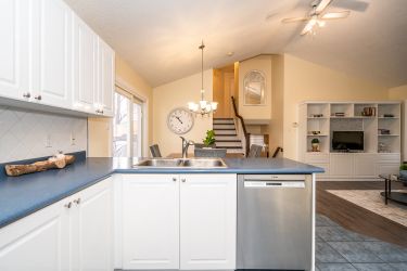 1 Hunter Road, Orangeville