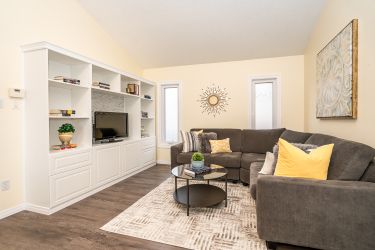 1 Hunter Road, Orangeville