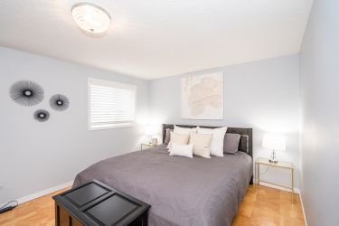 1 Hunter Road, Orangeville