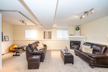 1 Hunter Road, Orangeville