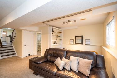 1 Hunter Road, Orangeville