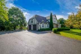 12 Fieldway Court, Melancthon