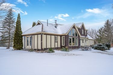 12 Fieldway Court, Melancthon