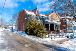 120 First Avenue East, Shelburne, Ontario