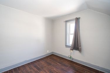 120 First Avenue East, Shelburne, Ontario