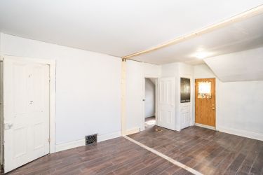 120 First Avenue East, Shelburne, Ontario