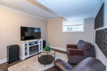 124 Biscayne Crescent, Orangeville