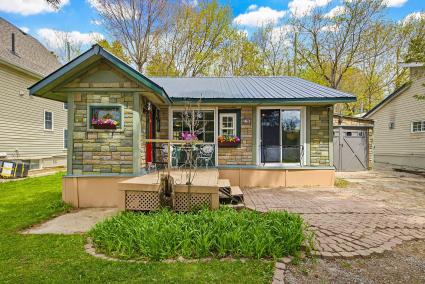 13 Old Pavillion Road, Caledon