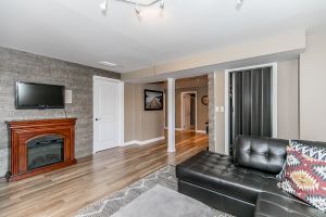 152 Third Avenue Shelburne, Ontario