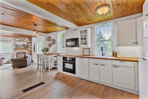 17329 Shaws Creek Road, Caledon