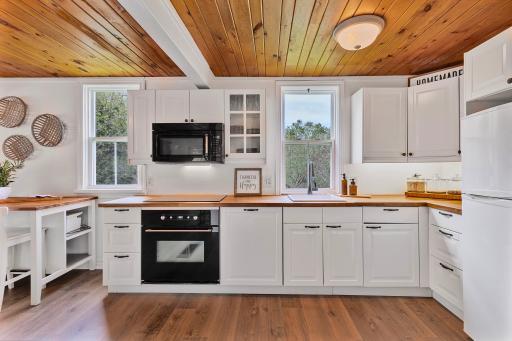 17329 Shaws Creek Road, Caledon