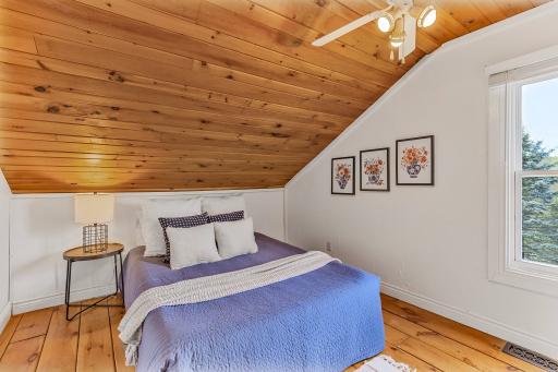17329 Shaws Creek Road, Caledon