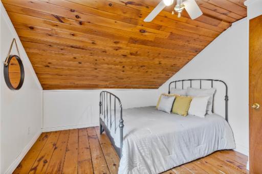 17329 Shaws Creek Road, Caledon