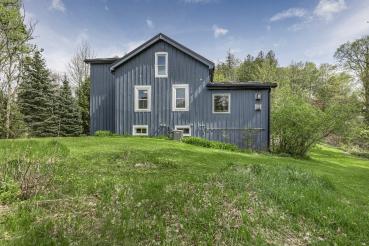 17329 Shaws Creek Road, Caledon