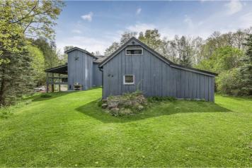 17329 Shaws Creek Road, Caledon