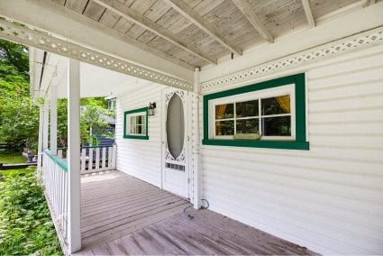 18 Cottage Road, Mono