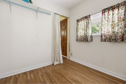 18 Cottage Road, Mono