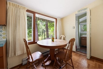 18 Cottage Road, Mono