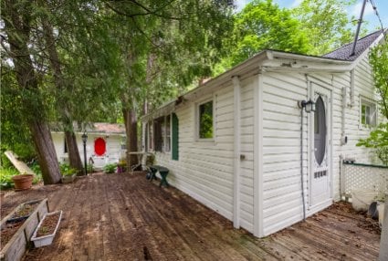 18 Cottage Road, Mono