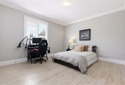 19 Skelton Street, Mono