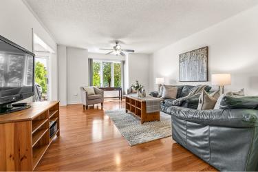 198 Pressed Brick Drive, Brampton