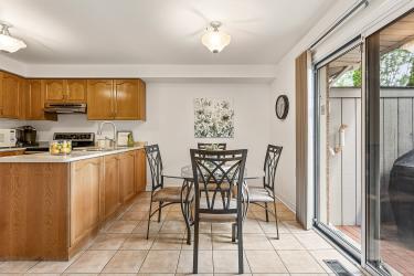 198 Pressed Brick Drive, Brampton
