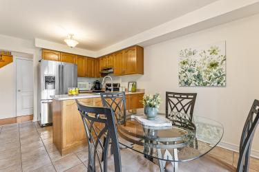 198 Pressed Brick Drive, Brampton