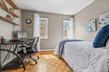 198 Pressed Brick Drive, Brampton