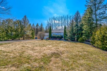 22 Holmes Drive, Caledon