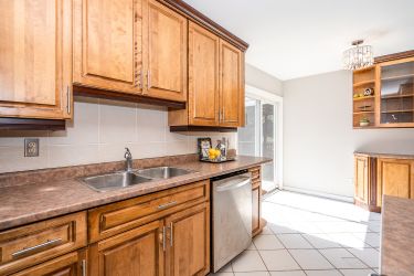 22 Holmes Drive, Caledon