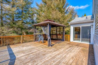 22 Holmes Drive, Caledon