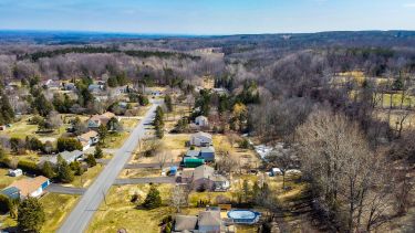 22 Holmes Drive, Caledon