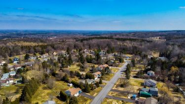 22 Holmes Drive, Caledon