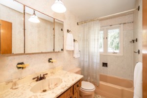 221 Victoria Street E, Southgate, Ontario
