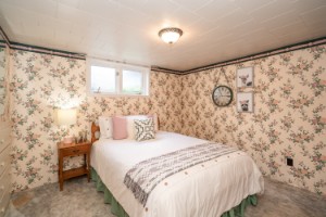 221 Victoria Street E, Southgate, Ontario