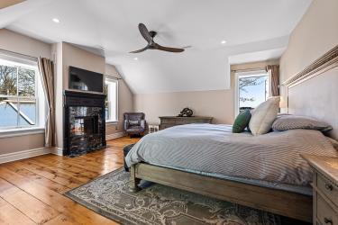 282398 County Road 10, Grand Valley