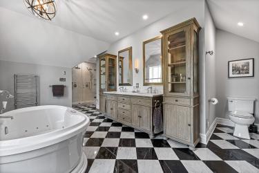 282398 County Road 10, Grand Valley