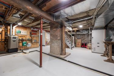 282398 County Road 10, Grand Valley