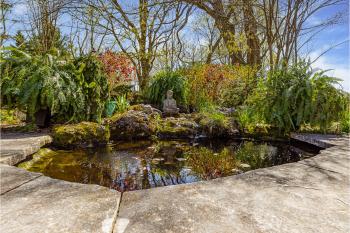 282398 County Road 10, Grand Valley