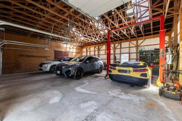 282398 County Road 10, Grand Valley