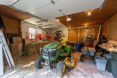 282398 County Road 10, Grand Valley
