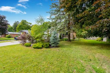 304 Victoria Street E, Southgate, Ontario
