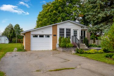 304 Victoria Street E, Southgate, Ontario