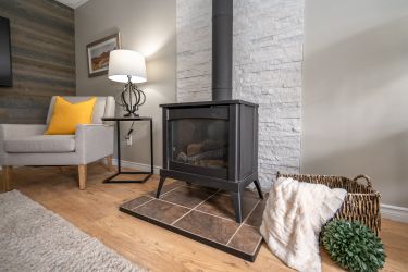 304 Victoria Street E, Southgate, Ontario