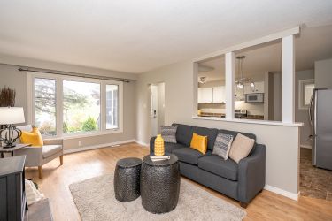 304 Victoria Street E, Southgate, Ontario