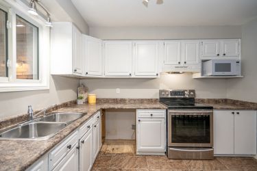 304 Victoria Street E, Southgate, Ontario