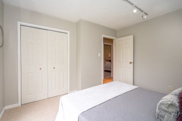 304 Victoria Street E, Southgate, Ontario