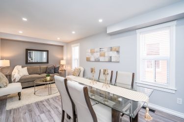 352 Jay Crescent Orangeville, Ontario